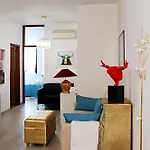 Apartment Domus Aurum - Raffinato E Confortevole In Centro Storico Fuori Dalla Ztl *